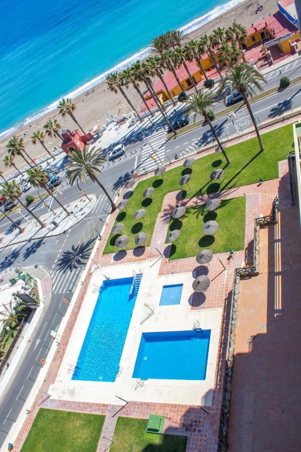 Aloha Playa Apartment With Ocean Views And Pools 贝纳尔马德纳 外观 照片