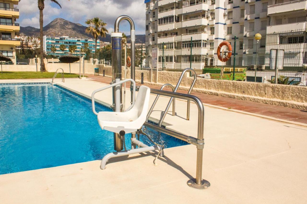 Aloha Playa Apartment With Ocean Views And Pools 贝纳尔马德纳 外观 照片